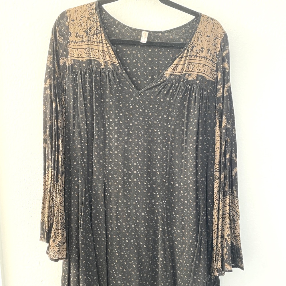 Free People Bell Sleeve dress XS